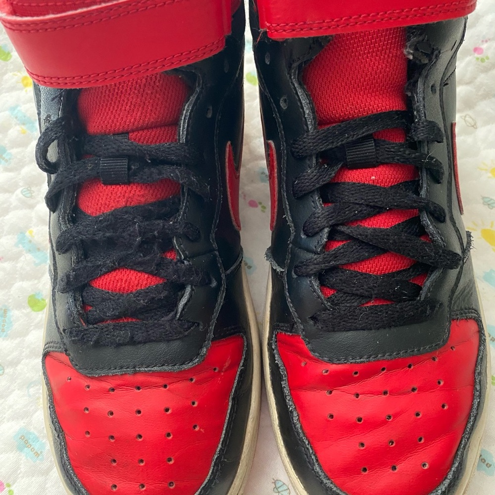 Nike Kids Black and Red High-Top Sneakers - Picture 7 of 8